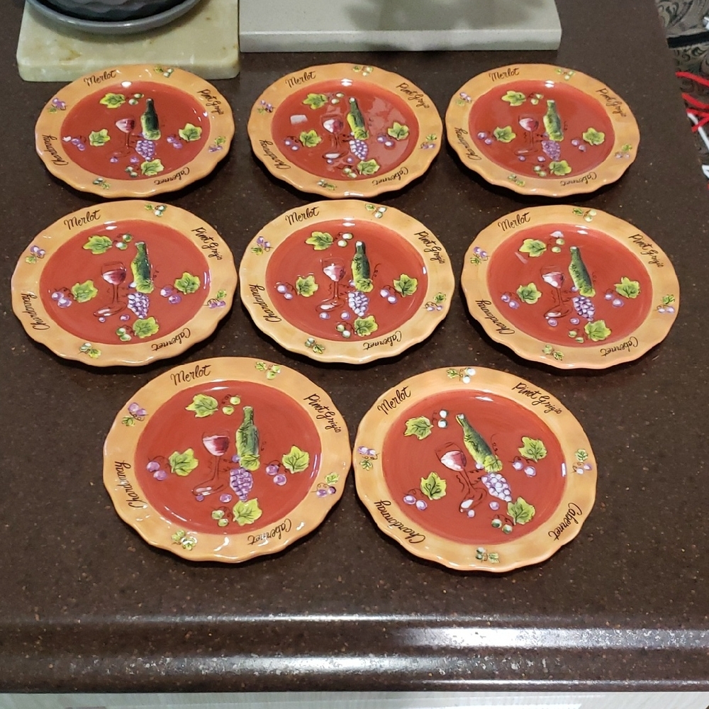 Ganz Bella Casa Plates, Wine Appetizer Plates.